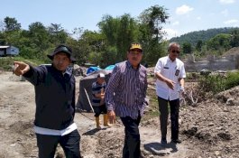 Tinjau Progres Proyek Rest Area, Bupati Sidrap Pesankan Ini