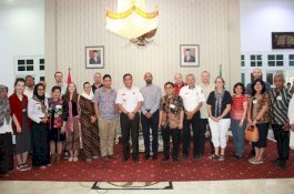 Direktur Australia-Indonesia Center Kagumi Pembangunan Barru