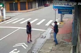 Minta Uang Rp3.000, Pengemis Wanita ini Malah Ditembak Mati