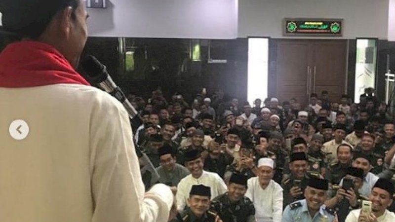 Ustaz Abdul Somad saat tampil di Mabes TNI, 18 November 2019.