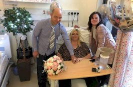 Usai Wujudkan Impiannya Menikah, Penderita Kanker Meninggal 24 Jam Kemudian