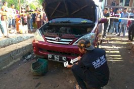 Orang Tak Dikenal Bakar Mobil Avanza di Jeneponto 