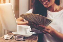 5 Zodiak Ini Paling Buruk dalam Mengatur Anggaran