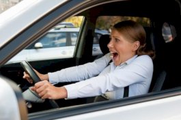 Penyebab dan Cara Mengatasi Rem Mobil Blong