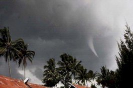 Angin Kencang Terjang Sidrap, Lima Rumah Rusak