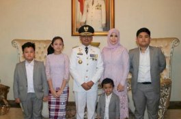 Bupati Bantaeng Ilham Azikin Genap 46 Tahun, Ini Doa dari Istri dan Putri Tercinta