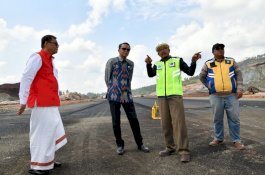 Tahun Depan, Nurdin Abdullah Masih Fokus Benahi Infrastruktur Luwu Raya dan Toraja
