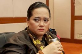 Paranormal Mbak You: Inisial R Artis yang Akan Sakit Kena Santet