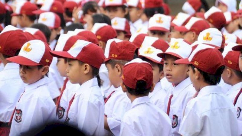 DRPD Makassar Dorong Pengadaan Seragam Sekolah Gratis