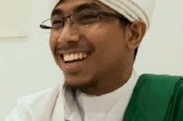 Pasca Dilaporkan Abu Janda, Akun Twitter Ustaz Maaher Dibatasi