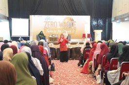 Seminar FMDKI; Muslimah Diajak Selamatkan Bumi dengan Cara Sederhana Ini