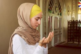 Begini Doa Ketika Jatuh Cinta