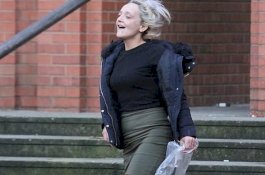 Diberitahu Hak Asuh Jatuh ke Tangan Ayah, Ibu Lemparkan Bayinya ke Polisi Wanita