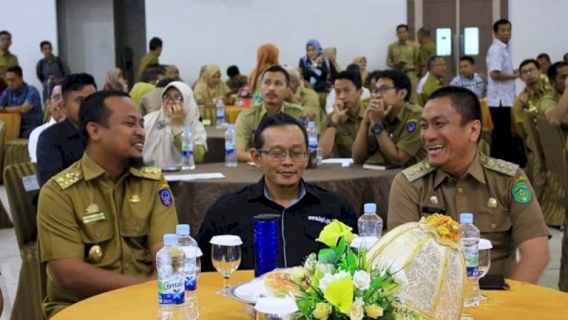 Dari kiri, Wagub Sulsel Andi Sudirman Sulaiman, Kepala BPK RI, Wahyu Priyono, dan Wabup Luwu Timur, Irwan Bachri Syam.