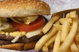 Makanan Tinggi Lemak Bisa Membuat Pasien Kanker Prostat Meninggal Lebih Cepat