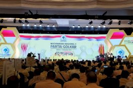 Tok! Airlangga Hartarto Resmi Jabat Ketua Umum DPP Partai Golkar Periode 2019-2024
