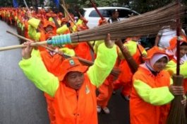 Hampir Setahun Tak Digaji, Pahlawan Adipura Parepare Baru Dijanji, Bayar Setengah Pula 