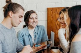 5 Zodiak Ini Akan Mengalami Perubahan Besar di Tahun 2020