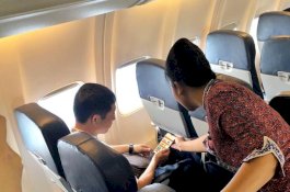 Ada W-IFE, Penumpang Kini Bisa Main Ponsel di Pesawat Lion Air
