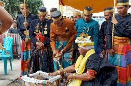 Kadis Perumahan dan Tarkim Bone Pelopori Pesta Rakyat Pangadereng Ri Tana Galung 