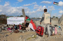 Mengharukan, Senyum Bocah-Bocah Gaza saat Terima Bantuan Lewat LAZNas Wahdah