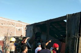 Diduga Arus Pendek Listrik, Satu Rumah di BTN Pepabri Hangus Terbakar