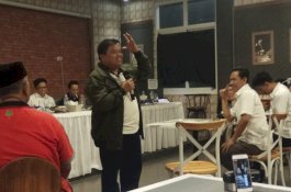 Ubah Diskusi Mirip Stand Up Comedy, Kak Syam Beber Cara Merdekakan Milenial Bulukumba