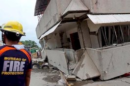 Gempa Berkekuatan 6.9 SR Landa Filipina, 4 Orang Tewas