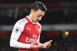 Di Tiongkok, Kritik Oezil soal Muslim Uighur Berdampak Serius untuk Arsenal