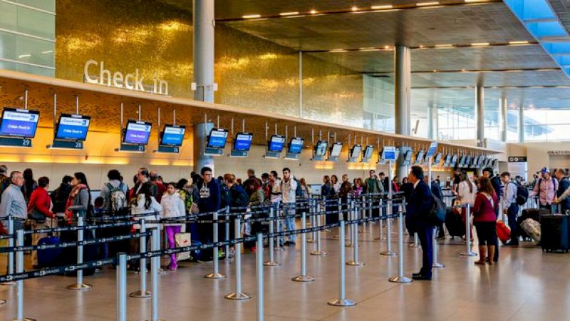 Kakek 78 Tahun Selundupkan 9Kg Narkoba di Bandara El Dorado