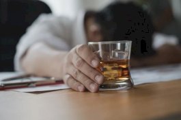 Perusahaan Ini Beri Cuti Mabuk kepada Karyawan