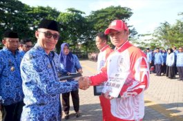 Pemkab Serahkan Bonus ke Atlet Sea Games 2019 Asal Gowa