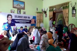 PUAN Aksi Nyata ICT, Bimbing Ibu-ibu di Gowa Ubah Sampah Jadi Uang