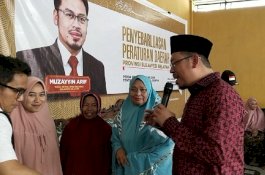 Muzayyin Arif Legislator Pertama yang Kunjungi Labuaja, Warga Curhat Warung Remang-Remang