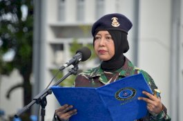 Letkol Sweeta Jadi Irup, Upacara Hari Ibu di Lantamal VI Diambil Alih Perempuan