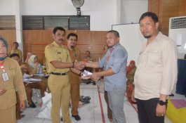 Pemkab Sidrap Salurkan Perlengkapan Sekolah Gratis