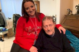 Kesepian Sama Merusaknya Merokok 15 Batang Sehari, Ibu Muda Ini Serumah Mantan Sopir Truk