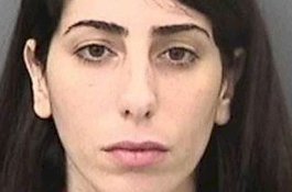 Baru Nikahi Kakek 77 Tahun, Wanita Muda ini Mencoba Curi Rp14 M dari Suaminya