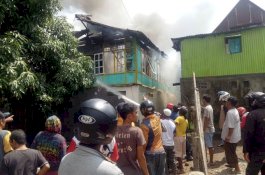 Permukiman Padat di Parepare Terbakar, 6 Rumah Ludes Dilalap Api
