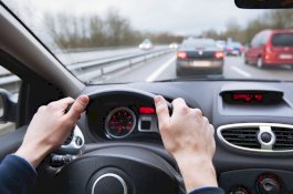 Mengemudi Dengan Lambat Menewaskan Makin Banyak Orang