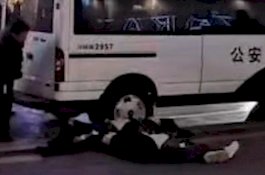 Dua Pelajar Tewas Ditimpa Orang Bunuh Diri yang Lompat dari Gedung