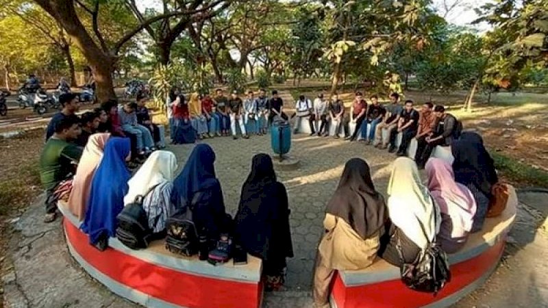 Perhimpunan Mahasiswa Bone Universitas Hasanuddin (PMB-UH) Latenritatta akan menggelar Lanteritatta Goes to School (LGTS.