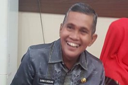 Begini Gaya Kadis PPPA Sulsel Menyanyikan Lagu 'ibu'