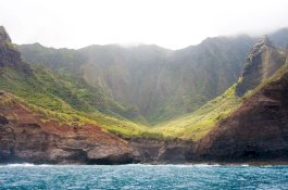 Helikopter Tur Hilang di Hawaii di Tengah Cuaca Menantang