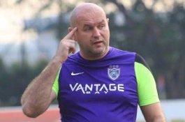 Resmi Dikontrak, Ini Sepak Terjang Pelatih Baru PSM Bojan Hodak