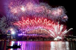 8 Tradisi Tahun Baru yang Unik di Seluruh Dunia