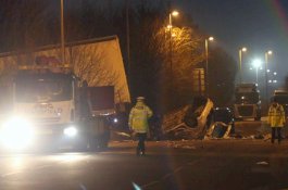 Mobilnya Bertabrakan Truk Boks, Pramugari Tewas 21 Menit Jelang Pergantian Tahun