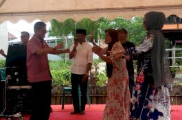 Kades Tosora Wajo Gelar Syukuran Bersama Warga Usai Menang Pilkades