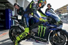 Ayah Rossi: Pensiun dari MotoGP, Semoga Saja Mercedes Ajukan Kontrak di F1