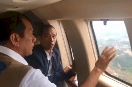 Helikopternya Gagal Mendarat, Jokowi Tanya Kepala BNPB: Apa yang Harus Dilakukan Pak Doni?
